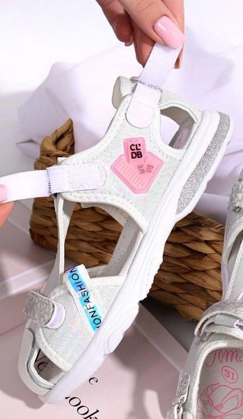 Босоніжки дитячі шкіряні Tom.M Fashion 26 сріблясто-білі 84090591 фото