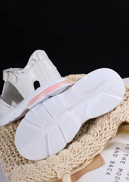 Босоніжки дитячі шкіряні Tom.M Fashion 28 біло-рожеві 84090588 фото