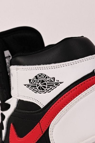 Кроссовки мужские Nike Air Jordan кожаные 41 разноцветные (A0919-6) 3457 фото